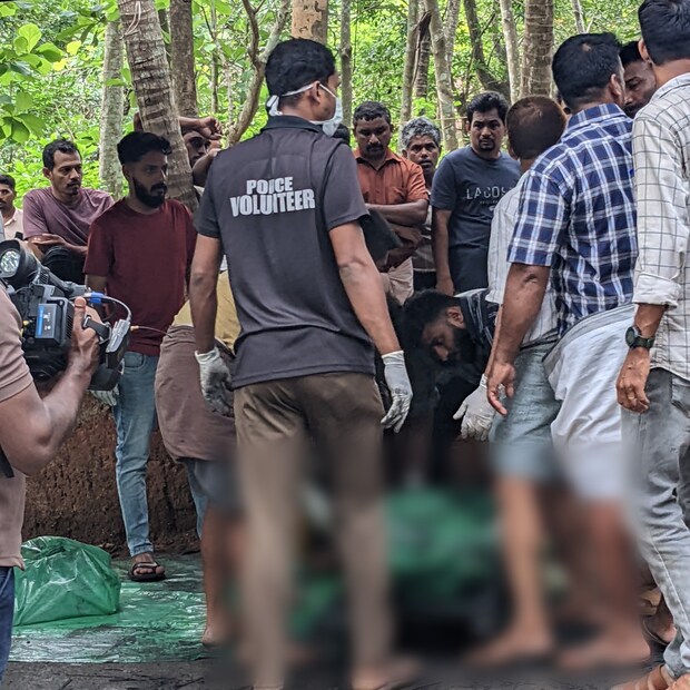  കുടുംബ പ്രശ്നമാണ് സംഭവത്തിന് പിന്നിൽ. ആസൂത്രിതം ആയിരുന്നു എല്ലാം എന്ന് ഡിവൈഎസ്പി സന്തോഷ് കുമാർ അഭിപ്രായപ്പെട്ടു." എന്തോ ദ്രാവകം ഉപയോഗിച്ച് വാഹനം കത്തിക്കുക ആയിരുന്നു. ഡോറുകൾ പൂട്ടിയാണ് ഇതെല്ലാം ചെയ്തത്. വാഹനത്തിനുള്ളിൽ സ്ഫോടക വസ്തുക്കൾ  ഉണ്ടായിരുന്നു.  കൃത്യം നിർവഹിക്കാൻ വേണ്ടി നിശ്ചയിച്ച് ഉറപ്പിച്ച് ആണ് മുഹമ്മദ് വന്നത് എന്ന് ഉറപ്പാണ് " 