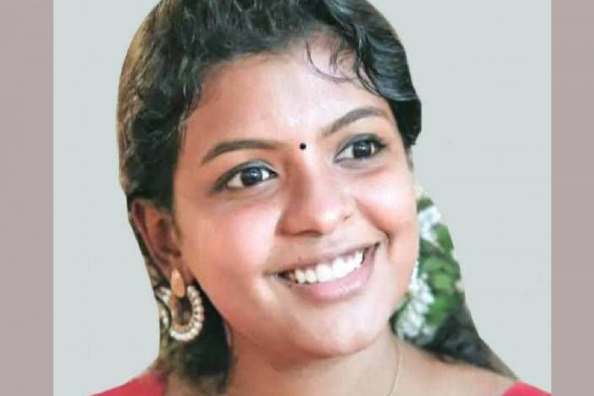 പുതുച്ചേരിയില്‍ വാഹനാപകടത്തില്‍ മലയാളി വിദ്യാര്‍ഥിനി മരിച്ചു; 2 പേര്‍ക്ക് പരിക്ക്