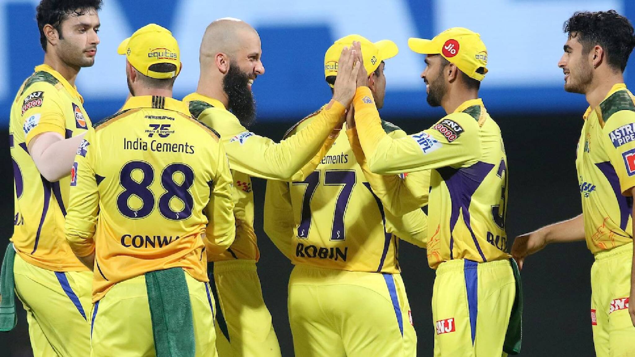 IPL 2022 | വിക്കറ്റുകൾ വീതം വെച്ച് ബൗളർമാർ; ഡൽഹിക്കെതിരെ 'സൂപ്പർ' ജയവുമായി ചെന്നൈ; പ്ലേഓഫ്  പ്രതീക്ഷ