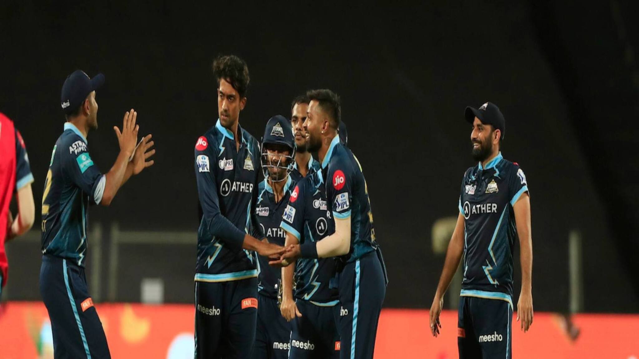 IPL 2022 |'ടൈറ്റ്' ബൗളിംഗുമായി ടൈറ്റന്‍സ്; ലക്നൗവിനെ 62 റണ്‍സിന് തകര്‍ത്തു; പ്ലേ ഓഫിലേക്ക്