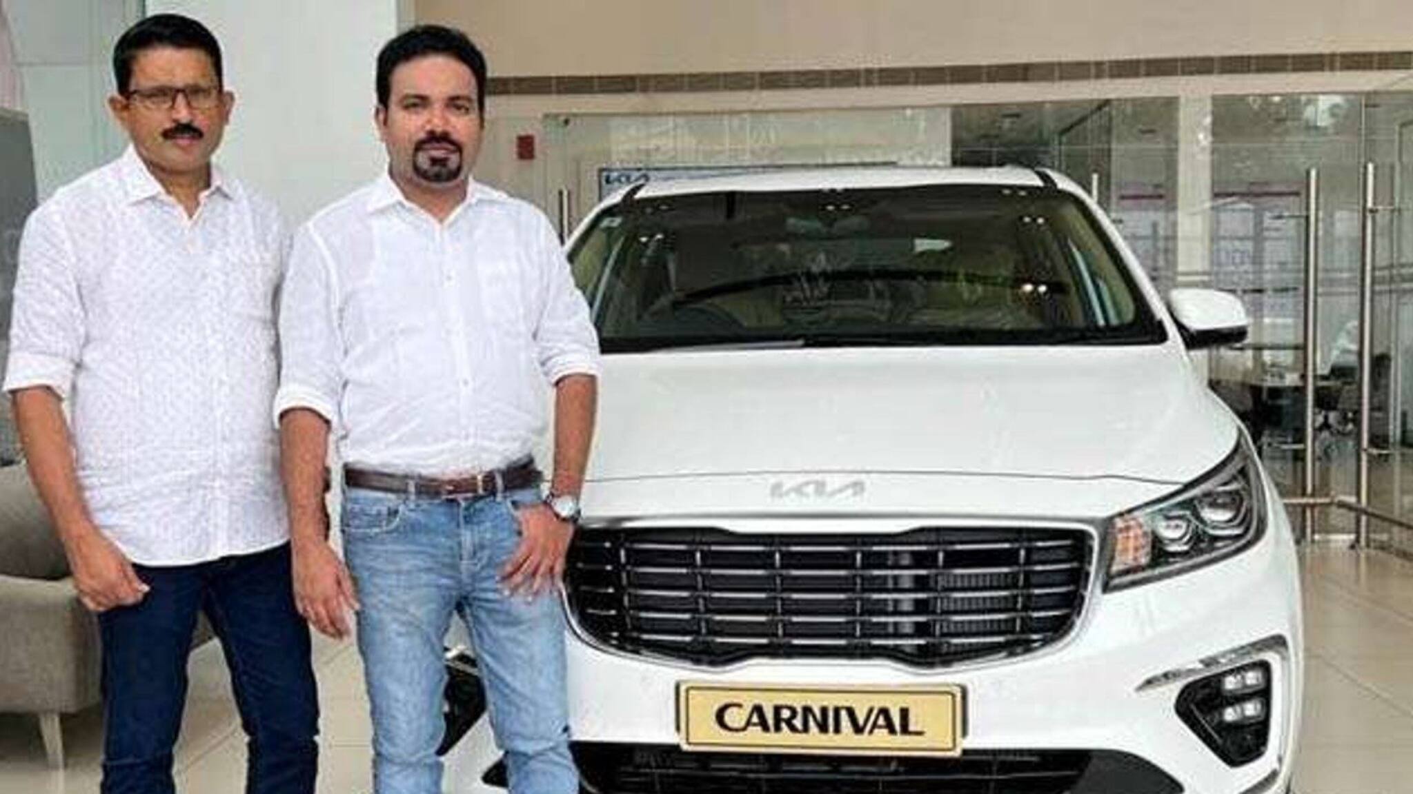 ഇഷ്ട നമ്പറിന് 8.80 ലക്ഷം; KL 05 AY 7777 എന്ന നമ്പർ പിടിച്ചത് ലേലത്തിൽ