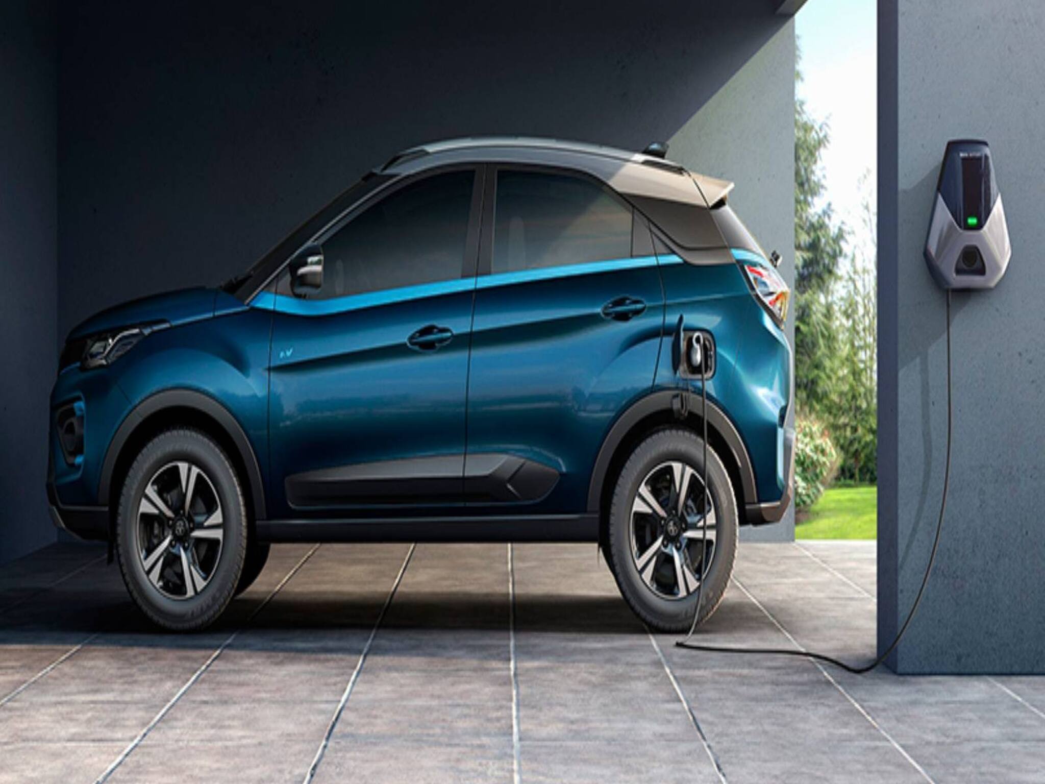 Nexon EV Max | ഇലക്ട്രിക് കാർ വിപണിയിൽ മേൽക്കൈ നേടാൻ ടാറ്റ; നെക‍്‍സൺ ഇവി മാക്സ് തരംഗമാകുമെന്ന് വിദഗ്ദർ