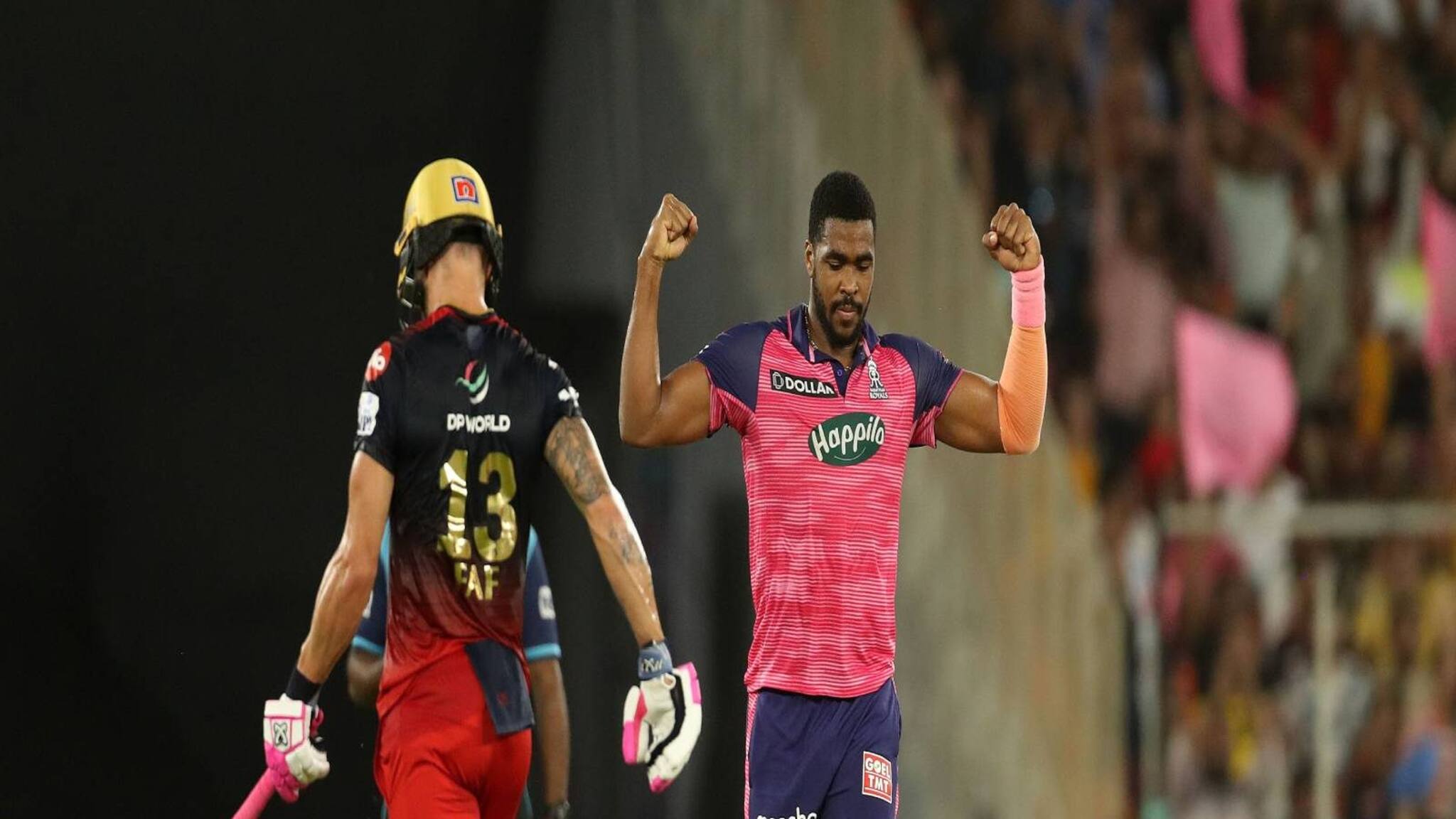 IPL 2022 |കൂറ്റന്‍ സ്‌കോറിലേക്ക് കുതിച്ച ബാംഗ്ലൂരിനെ പിടിച്ചുകെട്ടി പ്രസിദ്ധും മക്കോയിയും; രാജസ്ഥാന് 158 റണ്‍സ് വിജയലക്ഷ്യം