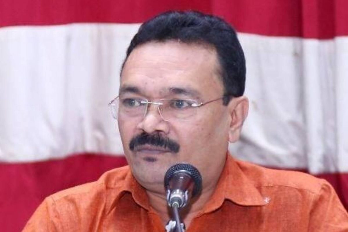 കഴിവുള്ളവര്‍ക്ക് അവസരം നല്‍കാത്ത മുസ്ലിം ലീഗ് നിലപാടിനെതിരെ കടുത്ത വിമര്‍ശനവും ഷാഫി ചാലിയം ഉയര്‍ത്തുന്നുണ്ട്.