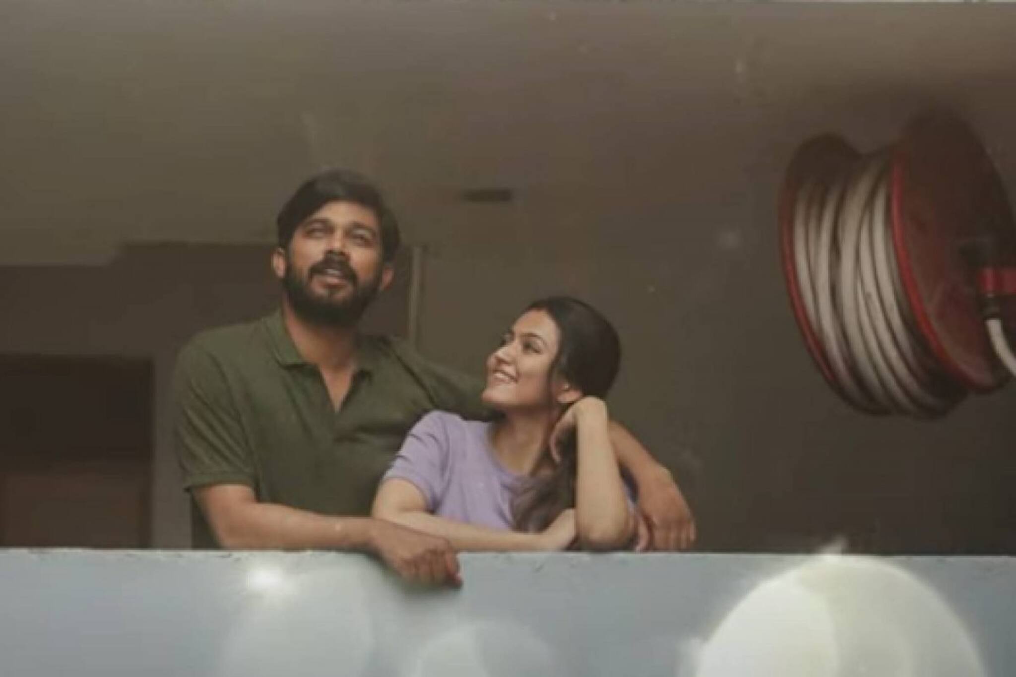 'പ്രിയൻ ഓട്ടത്തിലാണ്'; ഷറഫുദ്ദീൻ ചിത്രത്തിലെ രണ്ടാമത്തെ ലിറിക്കൽ വീഡിയോ പുറത്ത്