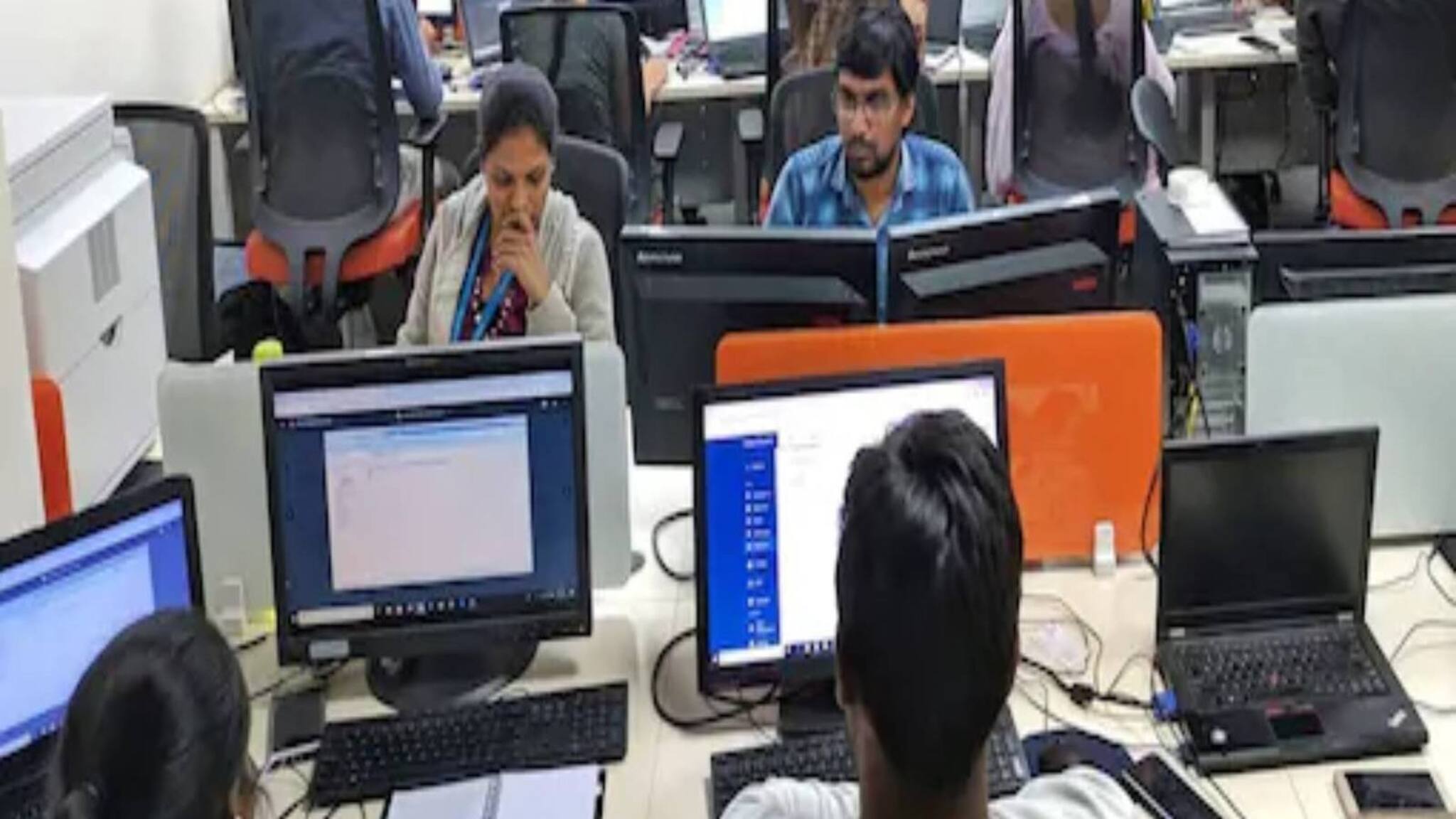 New Labour Laws | ആഴ്ചയിൽ നാല് ദിവസം ജോലി; പിഎഫ് വർദ്ധിപ്പിക്കൽ; ജൂലൈ 1 മുതൽ പുതിയ തൊഴിൽ നിയമം നടപ്പിലാക്കുമോ?