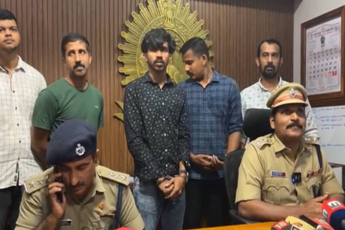 സാമ്പത്തിക ബാധ്യതയെ തുടര്‍ന്നാണ്കവര്‍ച്ച ആസൂത്രണം ചെയ്തത്