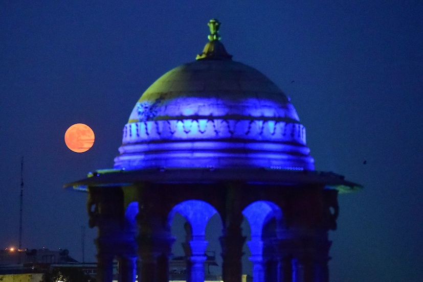 NEW DELHI: Supermoon seen in the sky over New Delhi on Wednesday, July 13. A supermoon is a cosmic combo, which occurs when the moon’s orbit comes closer to the Earth than usual, resulting in the moon appearing slightly bigger and brighter. (Image: PTI)