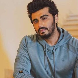 Arjun Kapoor | മലൈകയുടെ വീടിനടുത്തു വാങ്ങിയ ഫ്ലാറ്റ് കുറഞ്ഞവിലയ്ക്ക് വിറ്റ് അർജുൻ കപൂർ