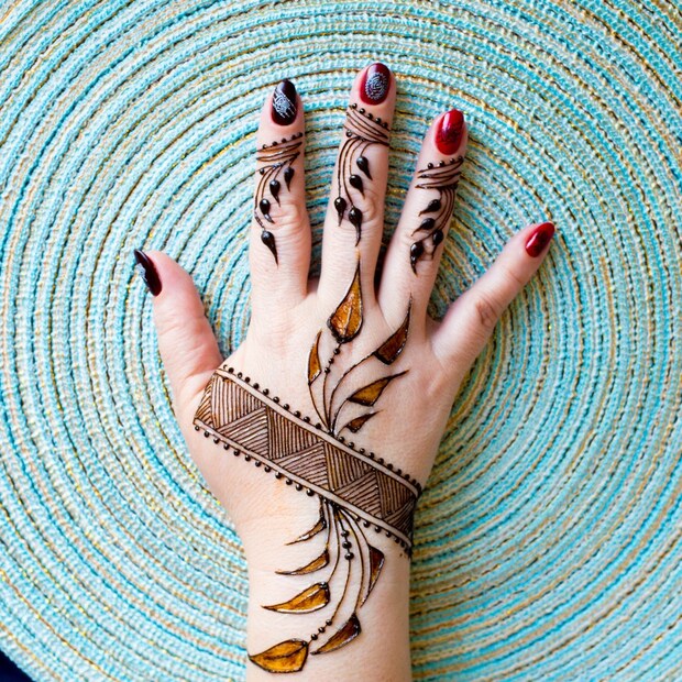 Mehndi designs 