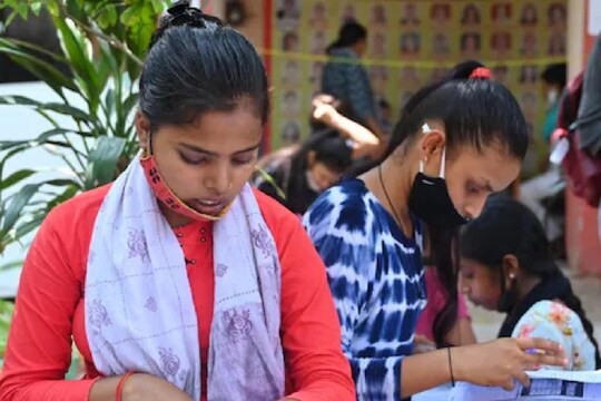 പരീക്ഷാ ദിവസം വിദ്യാര്‍ത്ഥികള്‍ പാലിക്കേണ്ട ചില പ്രധാന നിര്‍ദ്ദേശങ്ങള്‍.