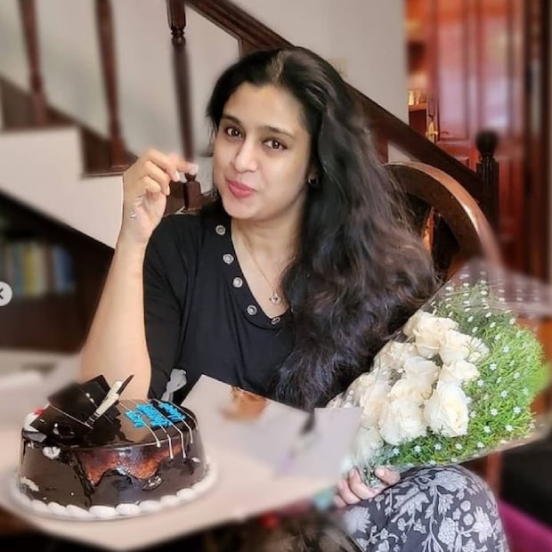  യോഗയിൽ പ്രാവീണ്യമുള്ള സംയുക്ത ചിട്ടയായ ജീവിത ശൈലിയിലൂടെ തന്റെ ആരോഗ്യവും സൗന്ദര്യവും നിലനിർത്തി പോരുന്നുണ്ട്. ഏക മകൻ ദക്ഷ് ധാർമിക്കിന്റെ അമ്മയുടെ റോളിലും ബിജുവിന്റെ ഭാര്യയുടെ റോളിലും ജീവിതത്തിൽ സംയുക്തയുടെ കോൾ ഷീറ്റ് ഫുൾ ആണ്