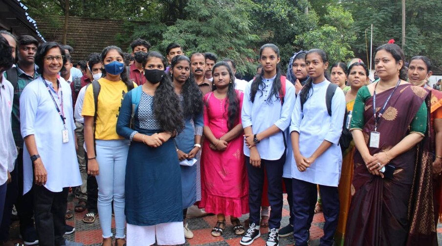  ഏറ്റവും കൂടുതൽ വിദ്യാർഥികൾ പഠനത്തിന് ഒരുകാലത്ത് ആശ്രയിച്ചിരുന്ന വിദ്യാഭ്യാസ സ്ഥാപനമാണ് ചാല സ്കൂൾ. മലയാളം, തമിഴ്, ഇംഗ്ലീഷ് എന്നിങ്ങനെ മൂന്നു മീഡിയങ്ങളുണ്ടായിരുന്ന അപൂർവം വിദ്യാഭ്യാസ സ്ഥാപനമാണിത്.