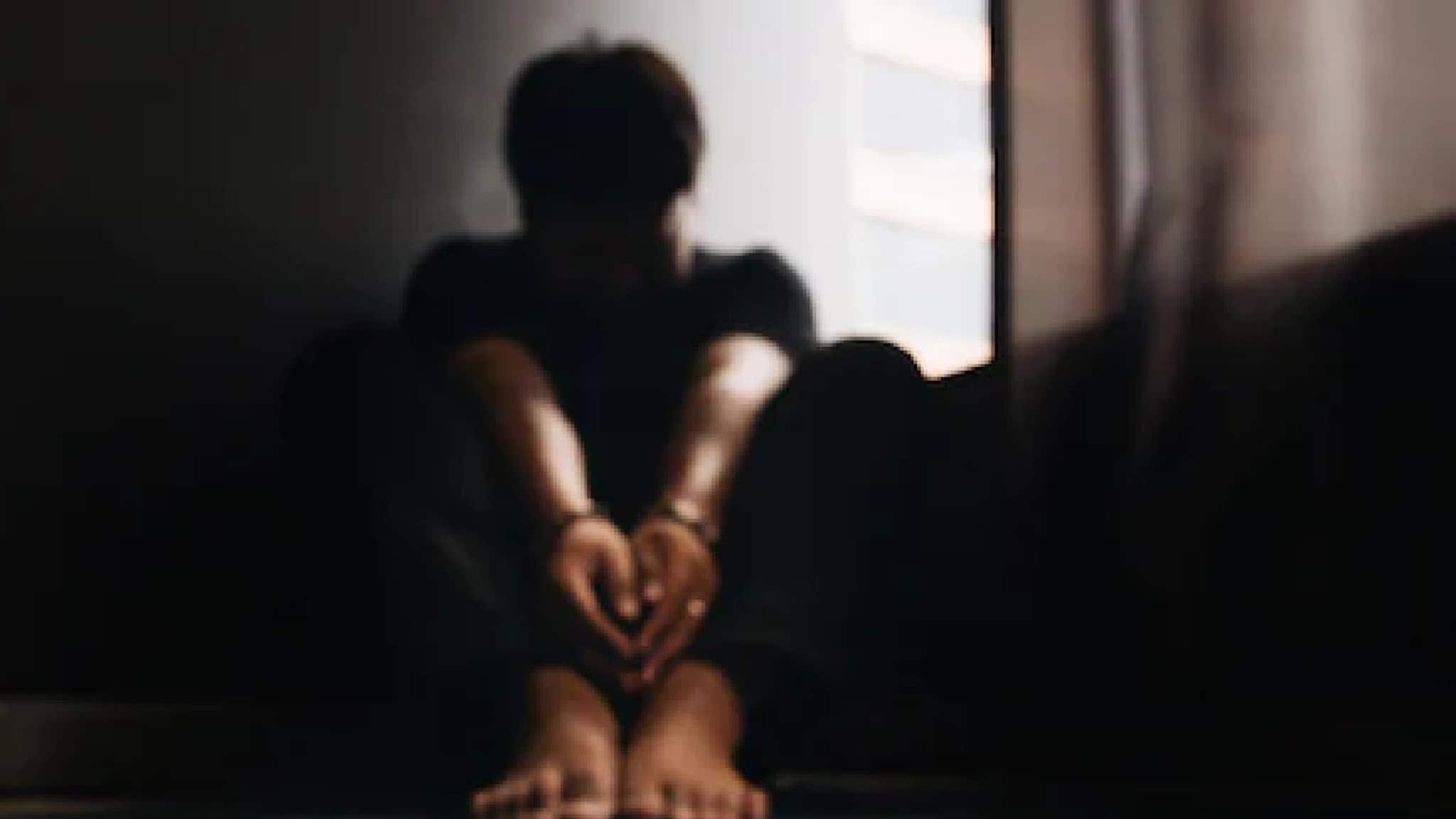 കണ്ണൂരിലെ ലഹരിപദാർത്ഥ സംഭവം;  'ഇരയായ പെൺകുട്ടിയുടെ മാത്രം കദന കഥയായി പറഞ്ഞ് തീർക്കേണ്ടതല്ല'