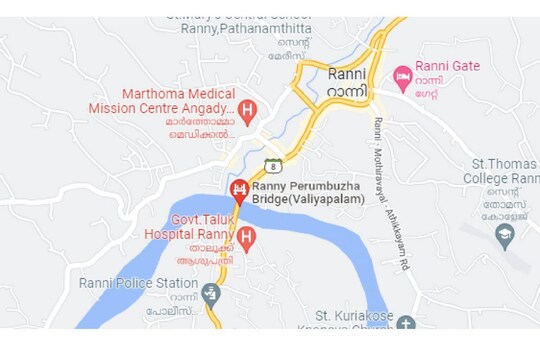 പോലീസും ഫയർഫോഴ്സും തിരച്ചിൽ ആരംഭിച്ചു