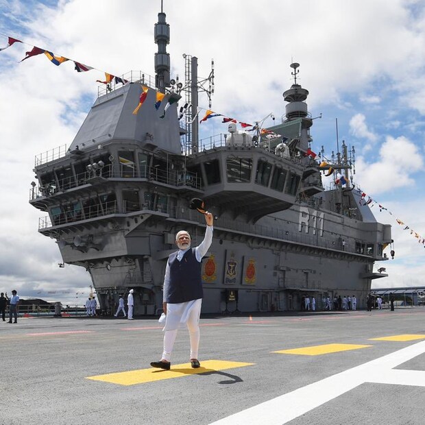 Prime Minister Narendra Modi spoke about certain features of the aircraft carrier -- which he described as a floating airfield, a floating town -- and said the power generated in it can light up 5,000 houses. (Twitter Image)