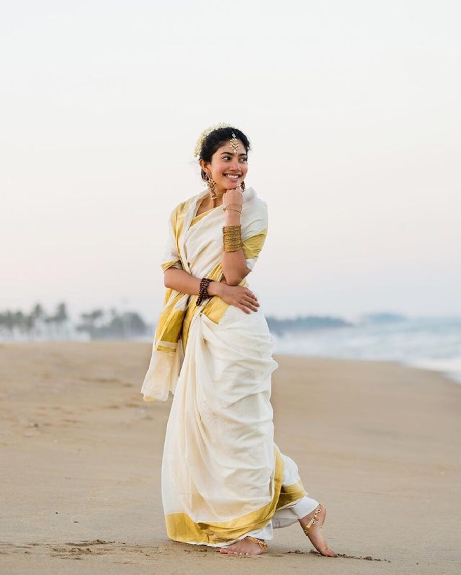  അടുത്തിടെ നടൻ അല്ലു അർജുന്റെ പിതാവും നിർമാതാവുമായ അല്ലു അരവിന്ദ് രാമായണം വെബ്സീരീസ് പ്രഖ്യാപിച്ചിരുന്നു. ഇതാണ് നിതീഷ് തിവാരി സംവിധാനം ചെയ്യുന്നത്. 2023 ലാകും സീരീസ് പുറത്തിറങ്ങുക. ഇതിനായുള്ള പ്രീ പ്രൊഡക്ഷൻ ജോലികൾ ആരംഭിച്ചതായി അല്ലു അരവിന്ദ് അറിയിക്കുകയും ചെയ്തിട്ടുണ്ട്.