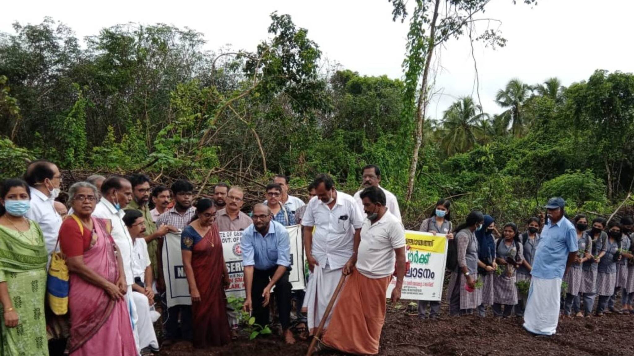 'പുനര്‍നവ'; ഔഷധസസ്യ ജൈവ വൈവിധ്യ പാര്‍ക്കുമായി കണ്ണൂരിലെ എരമം കുറ്റൂര്‍ ഗ്രാമപഞ്ചായത്ത്
