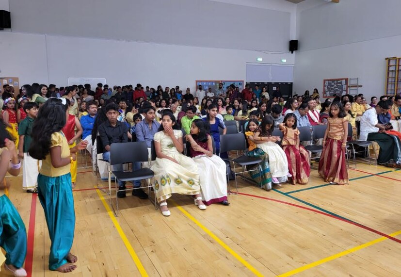  കോവിഡ് മഹാമാരി സമയത്തും ശ്രദ്ധേയമായ സേവനവുമായി അബർഡീൻ മലയാളി അസോസിയേഷൻ മുന്നിലുണ്ടായിരുന്നു. ഒറ്റപ്പെട്ടുകിടക്കുന്ന മലയാളികളുടെ വീടുകളിലെല്ലാം എഎംഎ ഭക്ഷണമെത്തിച്ചിരുന്നു.നാട്ടിൽ നടക്കുന്ന സേവനപ്രവർത്തനങ്ങളിലും എഎംഎ പങ്കുവഹിക്കാറുണ്ട്.