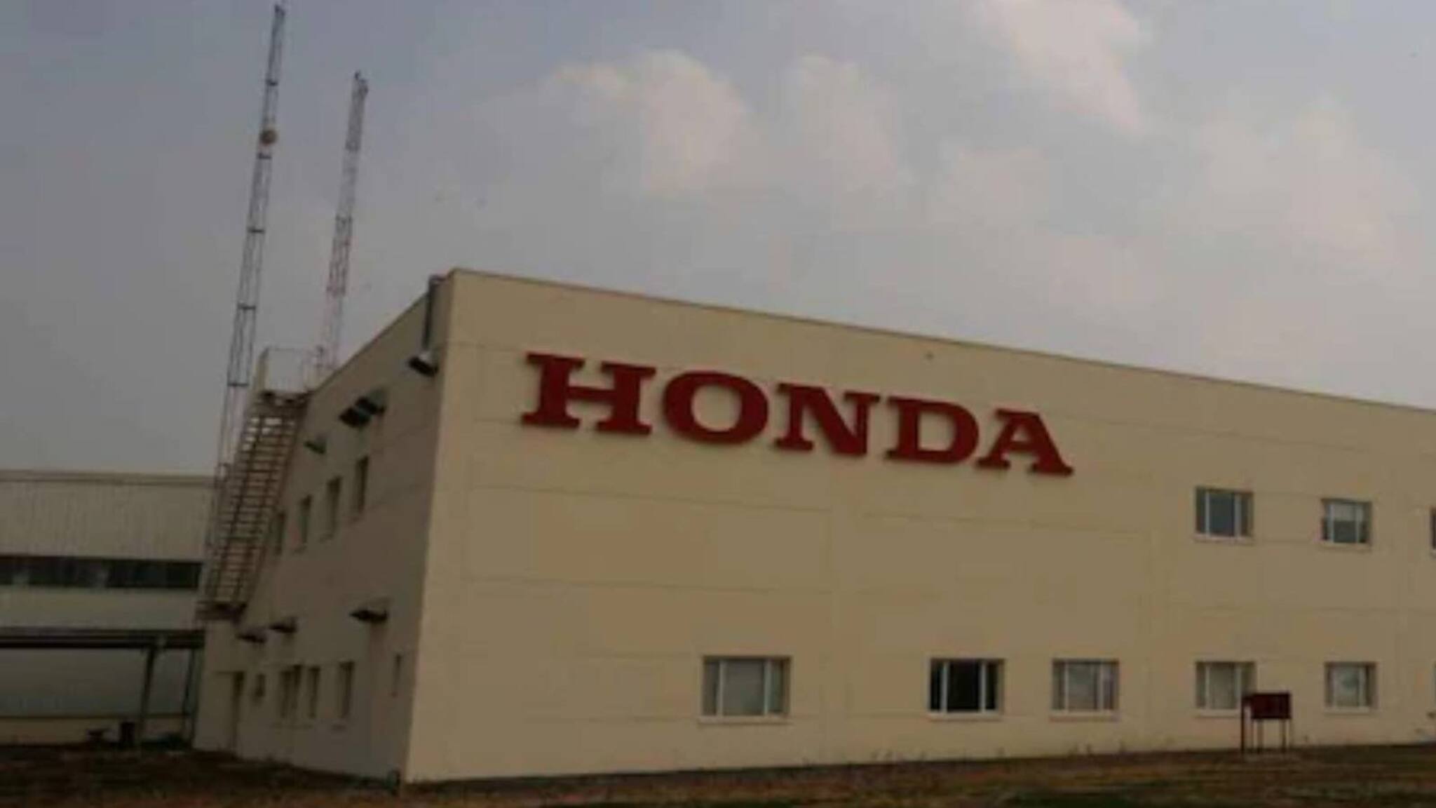 ഒരു കൈയബദ്ധം പറ്റി; ആ ബോണസ് തിരിച്ചു തരൂ; ഹോണ്ടാ തൊഴിലാളികളോട്