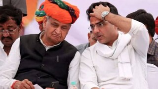 അശോക് ഗെലോട്ടിന്റെയും (ഇടത്) സച്ചിൻ പൈലറ്റിന്റെയും ഫയൽ ഫോട്ടോ (ചിത്രം: PTI)