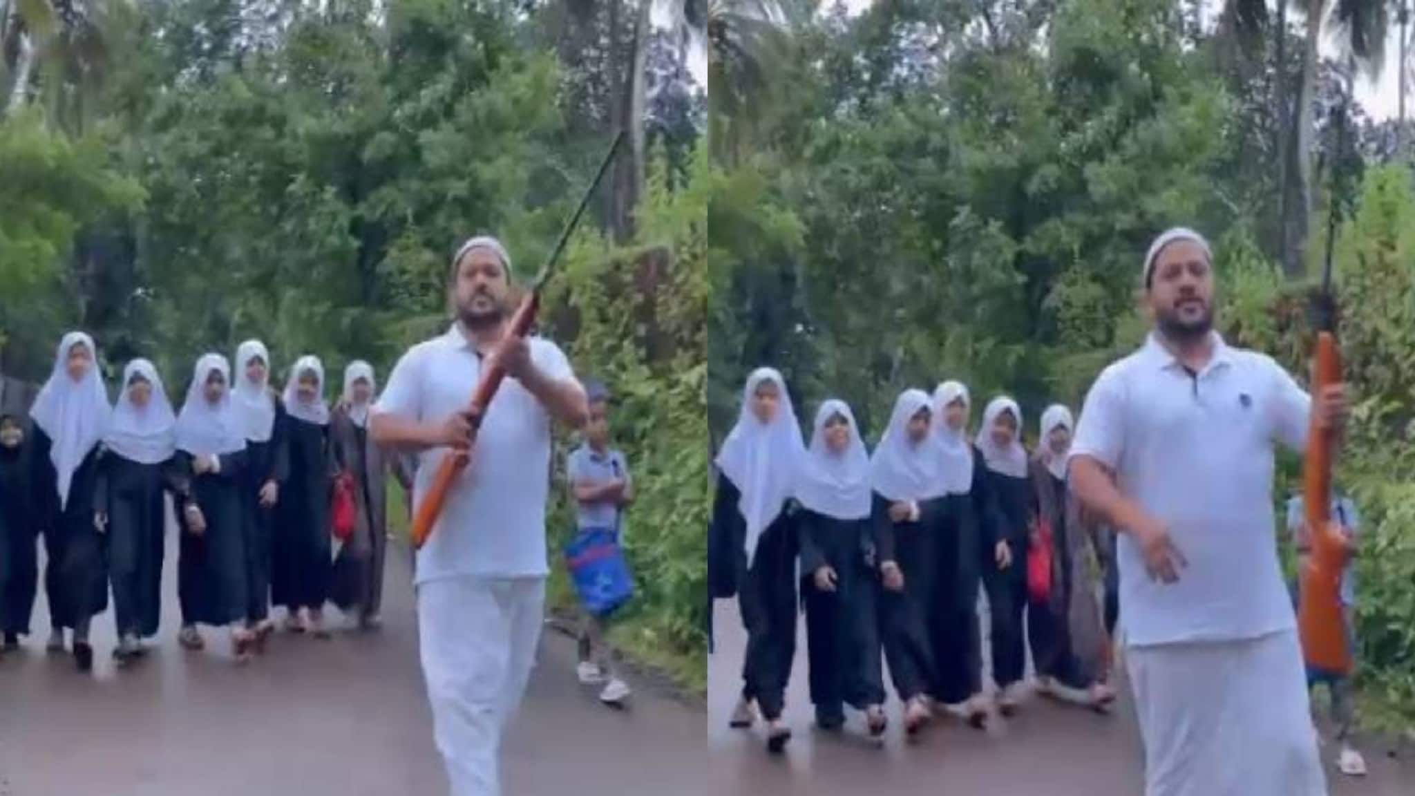 തെരുവുനായ്ക്കളെ നേരിടാൻ തോക്കുമായി അകമ്പടി യാത്ര; ടൈഗർ സമീറിന്റെ തോക്ക് കസ്റ്റഡിയിലെടുത്ത് പൊലീസ് തെരുവുനായ്ക്കളെ നേരിടാൻ തോക്കുമായി അകമ്പടി യാത്ര; ടൈഗർ സമീറിന്റെ തോക്ക് കസ്റ്റഡിയിലെടുത്ത് പൊലീസ്