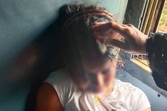 അമ്മയ്ക്കും മുത്തശ്ശിയ്ക്കുമൊപ്പം മൂകാംബിക ക്ഷേത്ര ദർശനത്തിനു ശേഷം മംഗളൂരു – തിരുവനന്തപുരം എക്സ്പ്രസിൽ (16348) കോട്ടയത്തേക്ക് മടങ്ങുമ്പോഴാണ് സംഭവം