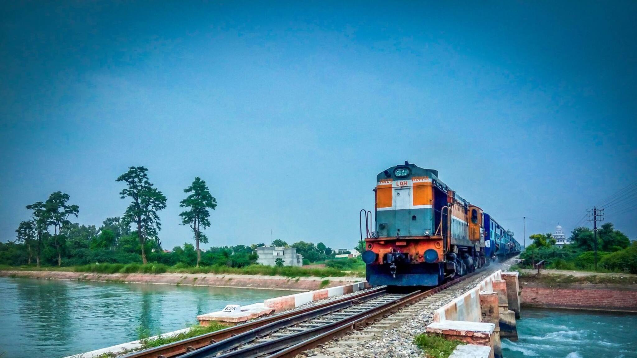 Jan Aushadhi Day| ജൻ ഔഷധി ദിനം: ഇന്ത്യന്‍ റെയില്‍വേ ജന്‍ ഔഷധി ട്രെയിന്‍ സർവീസ് ആരംഭിച്ചു