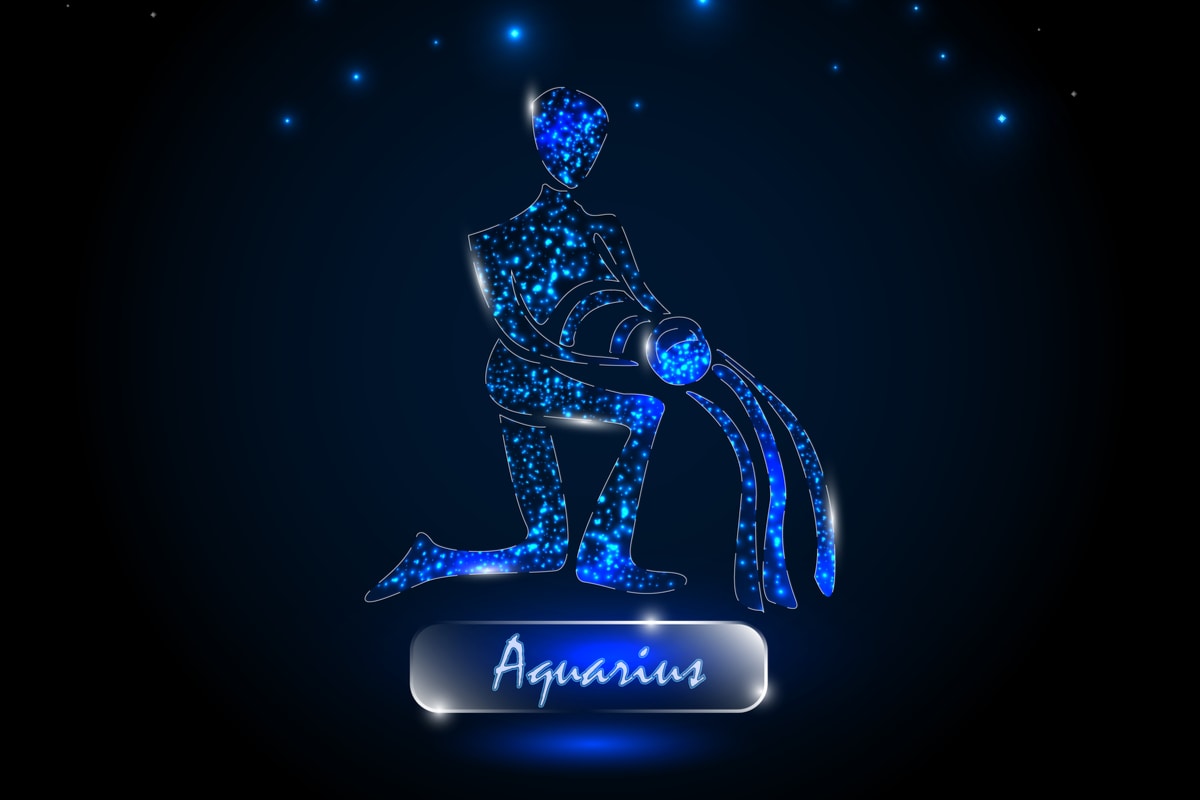  അക്വാറിയസ് (Aquarius -കുംഭം രാശി) ജനുവരി 20നും ഫെബ്രുവരി 18നും ഇടയില്‍ ജനിച്ചവര്‍: നിങ്ങളുടെ സമീപനങ്ങളില്‍ പരമാവധി ശ്രദ്ധിക്കണം. നിങ്ങളുടെ ചുറ്റുമുള്ള ആളുകളുടെ ഇടപെടലില്‍ അല്‍പ്പം ജാഗ്രത പുലര്‍ത്തണം. നിങ്ങളുടെ ഇഷ്ടത്തിനനുസരിച്ച് കാര്യങ്ങള്‍ ചെയ്യാന്‍ ഈ സമയം പ്രയോജനപ്പെടുത്തുക. നിങ്ങള്‍ അന്തര്‍മുഖനായി തുടരാനുള്ള സാധ്യതയുണ്ട്. ഭാഗ്യചിഹ്നം: ഒരു കറുത്ത ടൂര്‍മാലിന്‍.