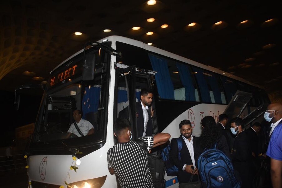  2022ൽ നടക്കാനിരിക്കുന്ന ടി20 ലോകകപ്പിനായി ഇന്ത്യൻ ടീം ഓസ്‌ട്രേലിയയിലേക്ക് പുറപ്പെട്ടു. (ചിത്രങ്ങൾ വൈറൽ ഭയാനി)