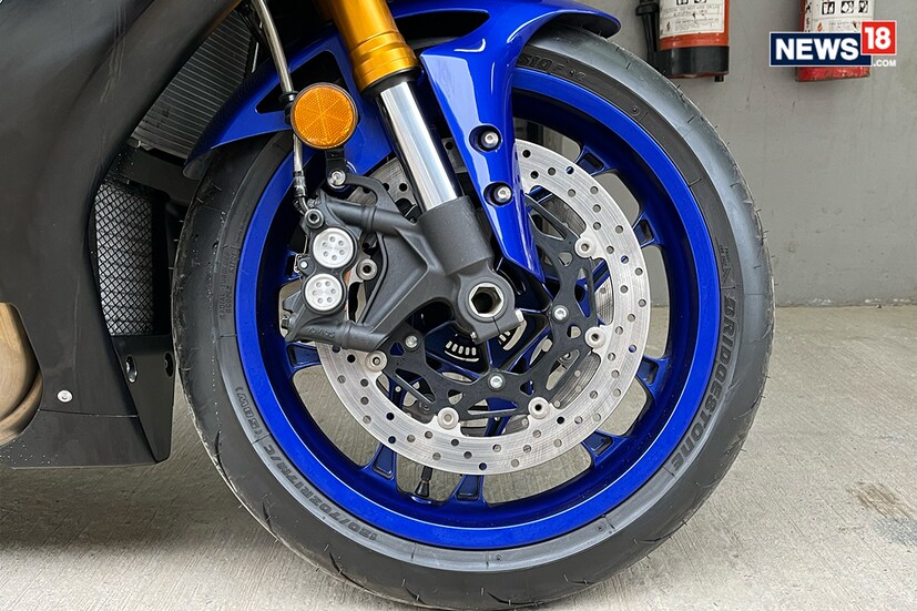 Yamaha YZF R1