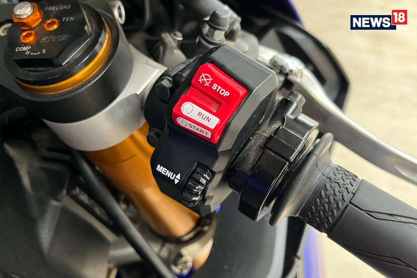 Yamaha YZF R1
