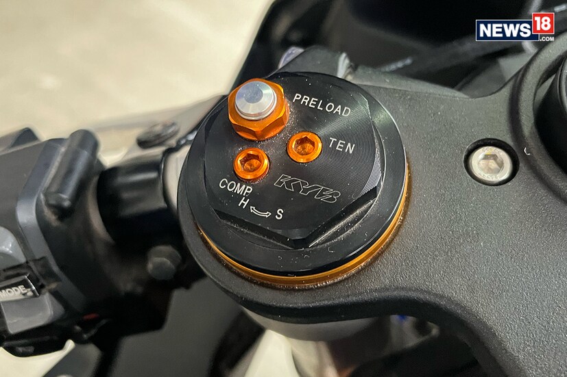 Yamaha YZF R1