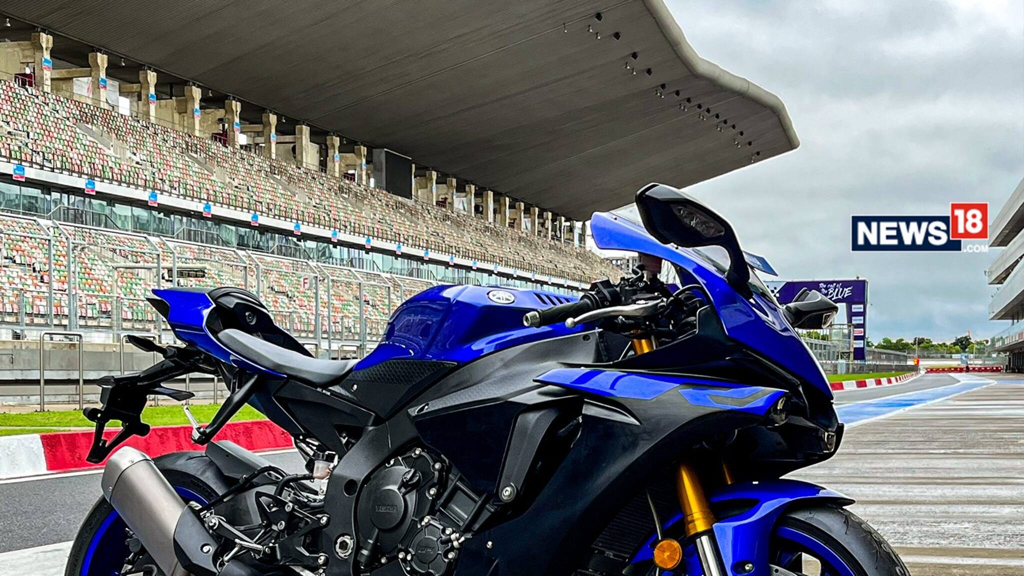 മികച്ച ഡിസൈനും ഫീച്ചറുകളുമായി Yamaha YZF R1 ; ആരെയും ആകർഷിക്കുന്ന ചിത്രങ്ങൾ