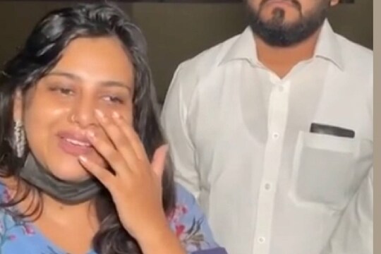അന്ന മാധ്യമങ്ങളോട് പ്രതികരിച്ചപ്പോൾ