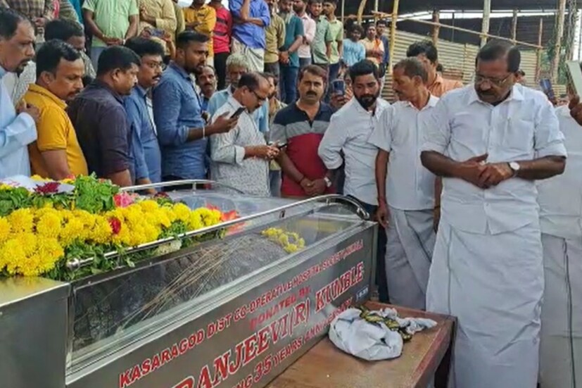  ബബിയയോടുള്ള ആദരസൂചകമായി മൃതശരീരം പൊതുദര്‍ശനത്തിന് വെച്ചു. പൊതുദര്‍ശനത്തിന് ശേഷം ബബിയയുടെ മൃതദേഹം ക്ഷേത്രവളപ്പില്‍ സംസ്‌കരിക്കും. ബബിയയോടുള്ള ആദരസൂചകമായി ക്ഷേത്രനട അടച്ചിരിക്കുകയാണ്. തിങ്കളാഴ്ച ഉച്ചയോടെയേ നട തുറക്കൂ.
