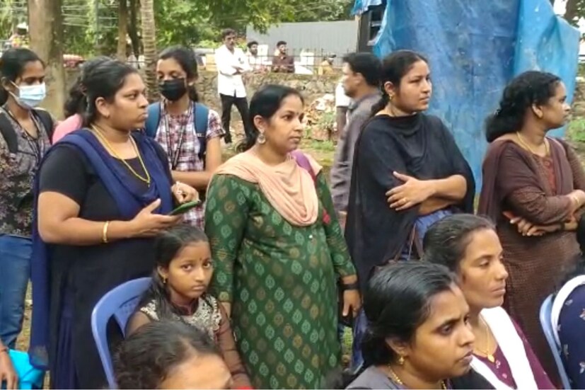  ഫെസ്റ്റിവൽ രാവുകളെ സംഗീത സാന്ദ്രമാക്കുവാൻ, സുപ്രസിദ്ധ മ്യൂസിക് ബാൻഡുകൾ അവതരിപ്പിക്കുന്ന മെഗാ മ്യൂസിക് ഷോകൾ ഫെസ്റ്റിന്റെ വിവിധ ദിവസങ്ങളിൽ അരങ്ങേറും. ഫാഷൻ ലോകത്തെ മോഡേൺ ട്രന്റുകൾ അരങ്ങിലെത്തുന്ന ഫാഷൻ ഷോ‌, കാഴ്ചയുടെ വർണ്ണ വസന്തം തീർക്കുവാൻ വെെവിദ്ധ്യങ്ങളുടെ അതുല്യ ശേഖരവുമായി അവതരിപ്പിക്കുന്ന ഫ്ലവർ ഷോ, കുട്ടികളെ വിനോദത്തിന്റെയും വിജ്ഞാനത്തിന്റെയും ലോകത്തേക്ക് കെെപിടിക്കുന്ന അത്യാകർഷകമായ ചിൽഡ്രൺസ് അമ്യൂസ്മെന്റ് പാർക്കിൽത്രസിപ്പിക്കുന്ന റെെഡുകളും, പുത്തൻ ഗെയിമുകളും സജ്ജമാക്കും. ഷോപ്പിംഗിന്റെ വെെവിദ്ധ്യലോകമൊരുക്കുന്ന വിപുലമായ എക്സിബിഷനുകളിലൂടെ സർക്കാർ, സർക്കാരിതര സ്ഥാപനങ്ങളുടെ ഉൽപ്പന്ന, സേവനങ്ങൾ വിപണനത്തിനെത്തും.