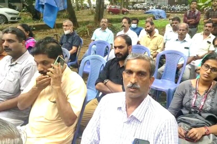  ഫെസ്റ്റിനോടനുബന്ധിച്ച് മണ്ഡലത്തിലെ മുഴുവൻ പഞ്ചായത്തുകളിലും   മെഡിക്കൽ ക്യാമ്പുകൾ സംഘടിപ്പിക്കും. നവംബർ 1 മുതൽ 15 വരെ വിവിധ പ്രദേശങ്ങളിലായാണ് ക്യാമ്പുകൾ സംഘടിപ്പിക്കുന്നത്. ഡയബറ്റിസ്, പീഡിയാട്രിക് അസുഖങ്ങൾ, ക്യാൻസർ രോഗ നിർണ്ണയ ക്യാമ്പുകളുൾ തുടങ്ങി വിവിധ സ്പെഷ്യലൈസ്ഡ് ക്യാമ്പുകൾ നടത്തും. കായിക തരങ്ങളെ കണ്ടെത്തുകയും അവരെ മികവിലേക്കുയർത്തുകയും ചെയ്യുന്ന കായിക മത്സരങ്ങളും ഫെസ്റ്റിന്റെ ഭാഗമായി സംഘടിപ്പിക്കും. കണ്ണൂർ ഗവ.എൻജിനിയറിംഗ് കോളേജിൽ സംഘടിപ്പിക്കുന്ന ഹാപ്പിനസ് ഫെസ്റ്റിവൽ നാടിന്റെ പൊതുഇടങ്ങൾ ഉറപ്പുവരുത്തുന്നതിനുള്ള സുപ്രധാനമായ ഇടപെടലാവും.