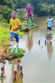 മെസിക്കും നെയ്മര്ക്കും റോണാള്ഡോയ്ക്കും മാത്രമല്ല ' നമ്മടെ നായകനും' ഉണ്ട് കട്ടൗട്ട് മെസിക്കും നെയ്മര്ക്കും റോണാള്ഡോയ്ക്കും മാത്രമല്ല ' നമ്മടെ നായകനും' ഉണ്ട് കട്ടൗട്ട്