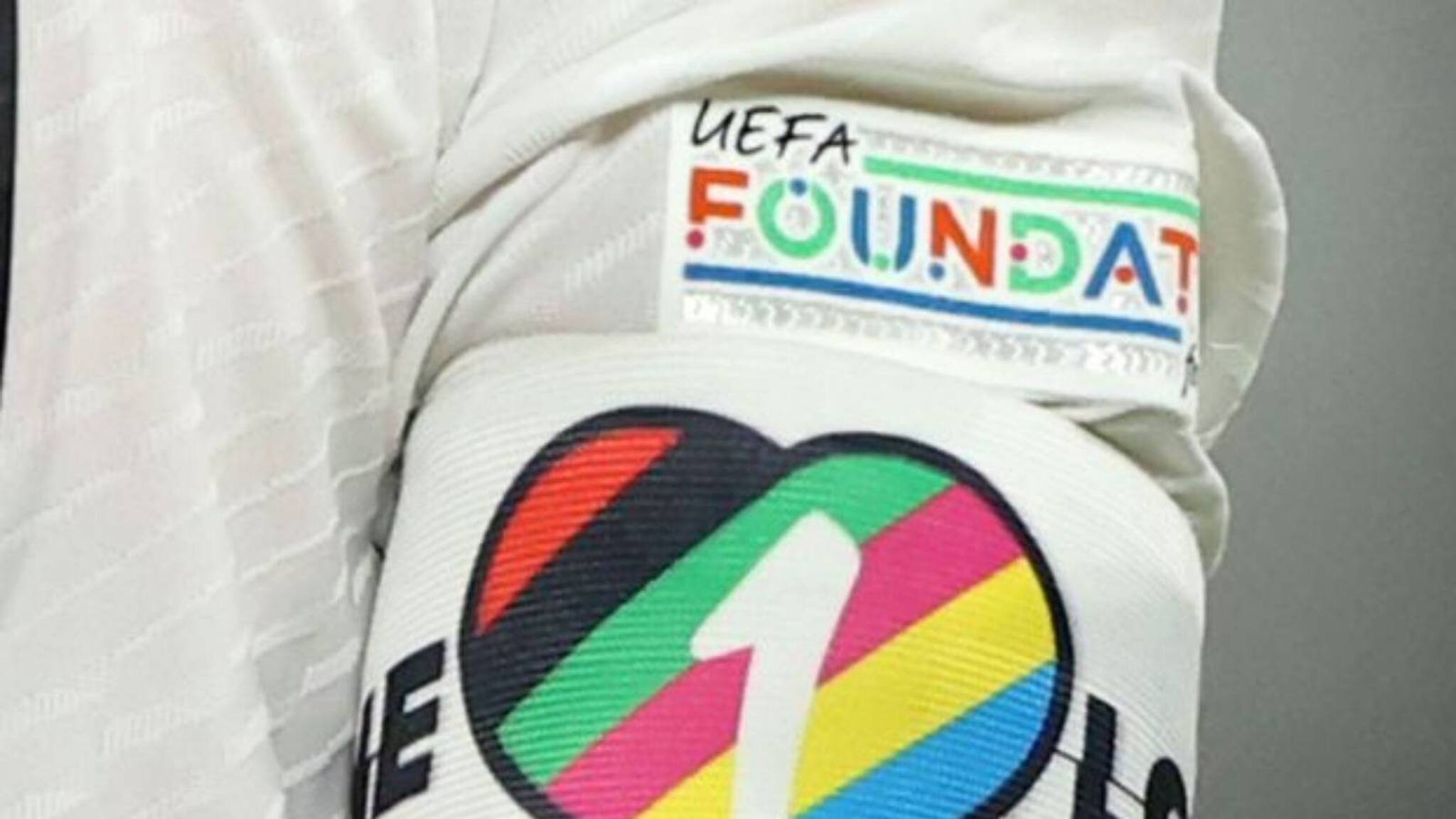 യൂറോപ്യൻ ടീമുകളുടെ വൺ ലവ് ആം ബാൻഡ് ക്യാമ്പെയിന് ഫിഫയുടെ വിലക്കിന് കാരണമെന്ത്?