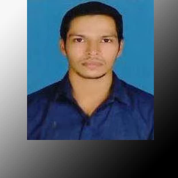  കോഴിക്കോട്: മുടികൊഴിച്ചിലില്‍ മനംനൊന്ത് യുവാവ് ജീവനൊടുക്കിയ നിലയില്‍. കോഴിക്കോട് നോര്‍ത്ത് കന്നൂര്‍ സ്വദേശി പ്രശാന്തിനെയാണ് ഇക്കഴിഞ്ഞ ഒക്ടോബർ ഒന്നിന് മരിച്ച നിലയില്‍ കണ്ടെത്തിയത്. സംഭവത്തിൽ മുടികൊഴിച്ചിലിന് ചികിത്സിച്ച ഡോക്ടറുടെ പേരെഴുതിയ ആത്മഹത്യകുറിപ്പ് ലഭിച്ചിട്ടും പൊലീസ് അന്വേഷണം വൈകുന്നുവെന്ന് ബന്ധുക്കൾ ആരോപിച്ചു.