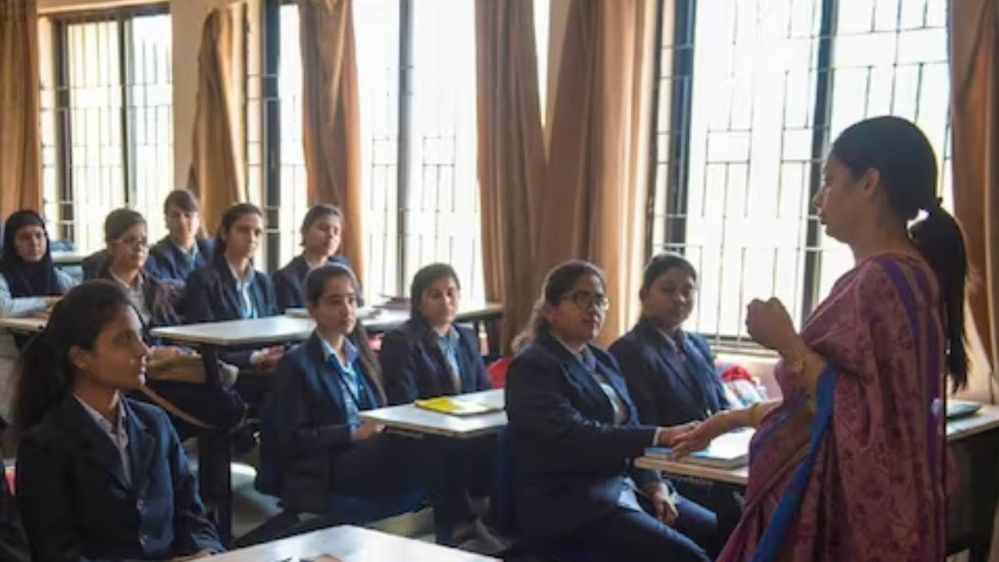 സര്‍ക്കാര്‍ സ്‌കൂളുകളില്‍ ലക്ഷക്കണക്കിന് അധ്യാപക ഒഴിവുകള്‍; റിപ്പോര്‍ട്ട് പുറത്ത്