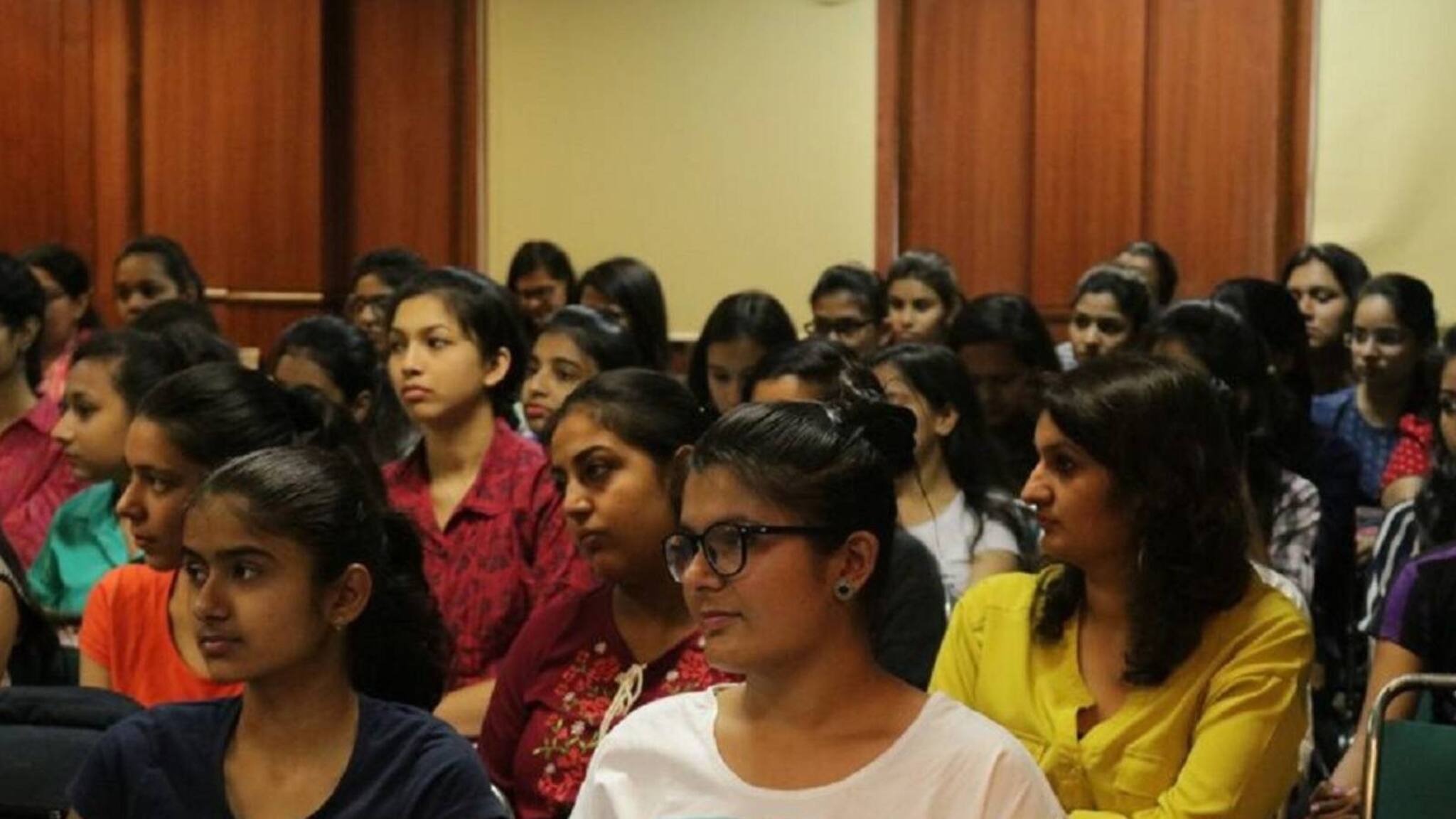 CUET-UG പ്രവേശന പരീക്ഷയ്ക്ക് കേരളത്തിൽ നിന്നും അരലക്ഷത്തിലേറെ അപേക്ഷകർ