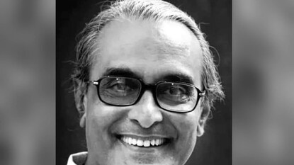 വിജയകുമാർ മേനോൻ വിജയകുമാർ മേനോൻ