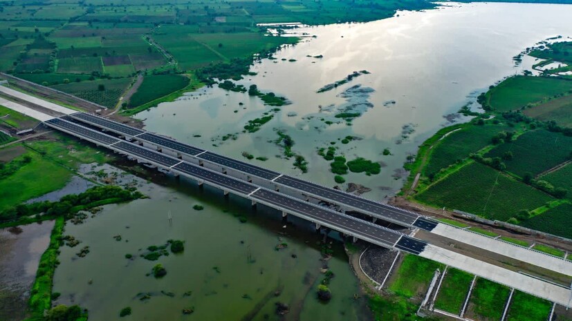  2870 കോടി രൂപ ചെലവില്‍ വികസിപ്പിച്ച ഗോവയിലെ മോപ അന്താരാഷ്ട്ര വിമാനത്താവളം പ്രധാനമന്ത്രി ഉദ്ഘാടനം ചെയ്യും.