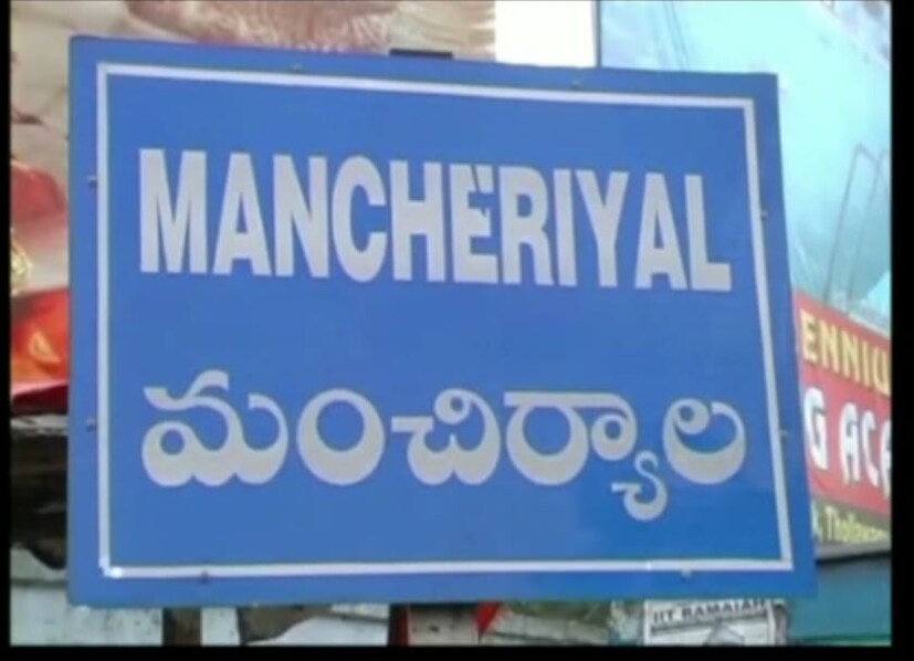  തുക എണ്ണിത്തിട്ടപ്പെടുത്തിയതിന് ശേഷം ഷോറും ജീവനക്കാര്‍ വെങ്കിടേഷിന് ബൈക്ക് കൈമാറി.
