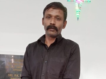 പോത്തൻ അഭിലാഷ് എന്നറിയപ്പെടുന്ന ആന അഭിലാഷ്
