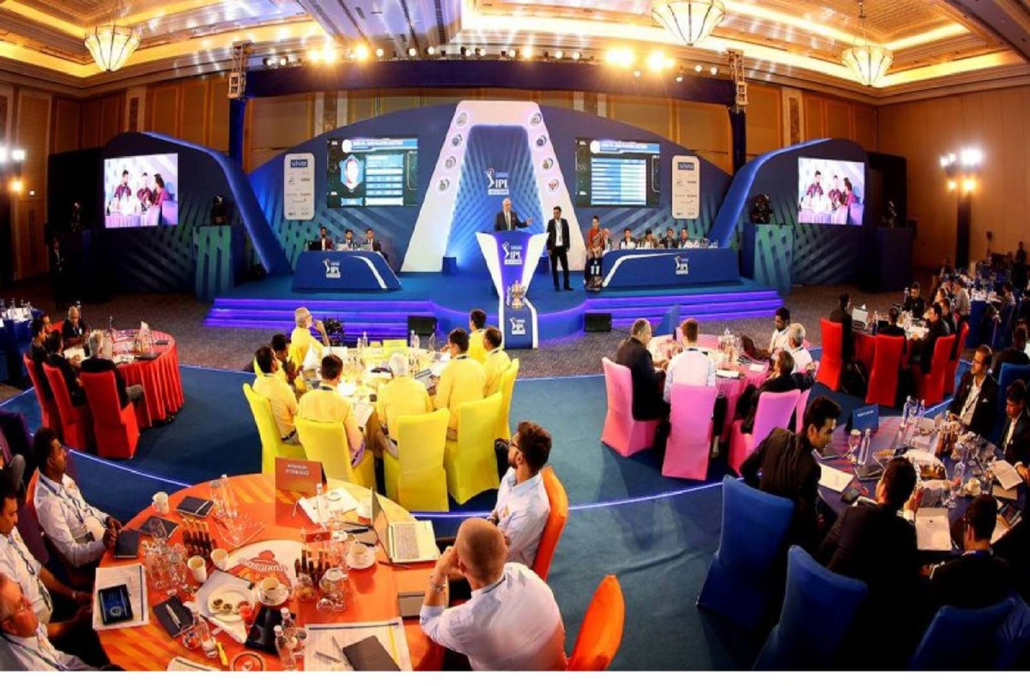 ഐപിഎല്‍ താരലേലത്തിന് കൊച്ചി ഒരുങ്ങി; ഓരോ ടീമിന്‍റെയും പേഴ്സില്‍ എത്ര കോടി ?