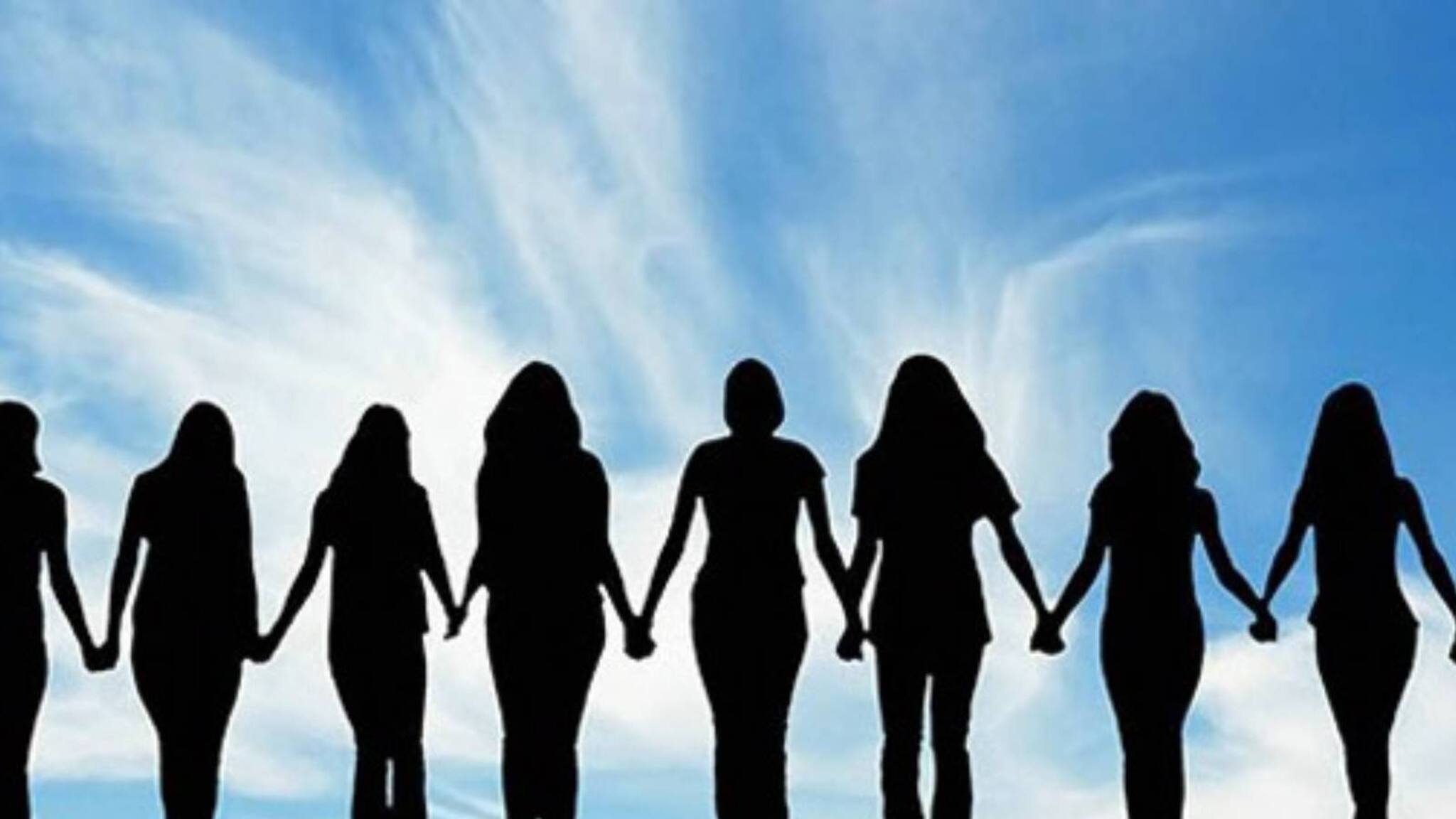 സ്ത്രീകള്‍ക്കെതിരെയുള്ള അക്രമസംഭവങ്ങള്‍ക്കും രാത്രി വിലക്കുകള്‍ക്കുമെതിരെ കൊച്ചിയിൽ വനിതാസംഗമം