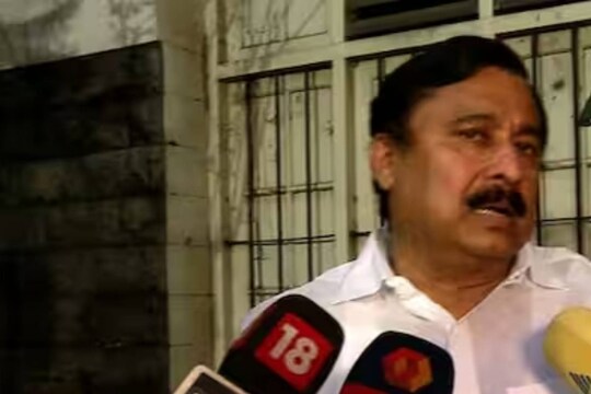 കാണികള്‍ കുറഞ്ഞതിന് പ്രധാന കാരണം സംഘാടകരുടെ പിടുപ്പുകേടാണ്
